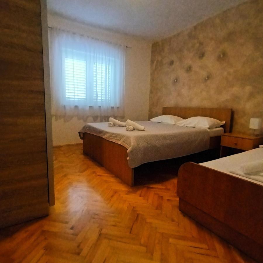 Apartments Monika Omiš Exterior foto